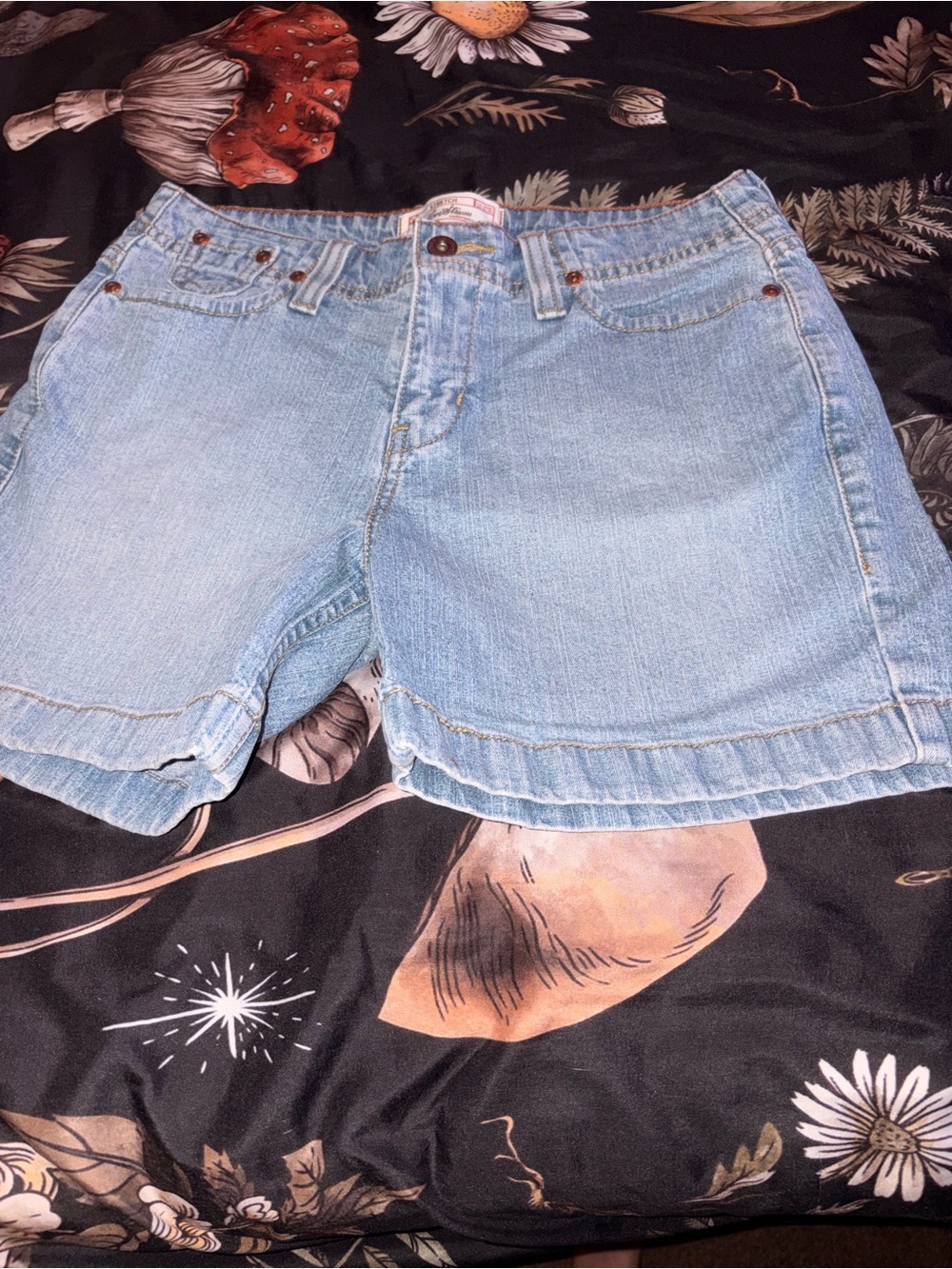 Levi Strauss Signature Stretch Shorts